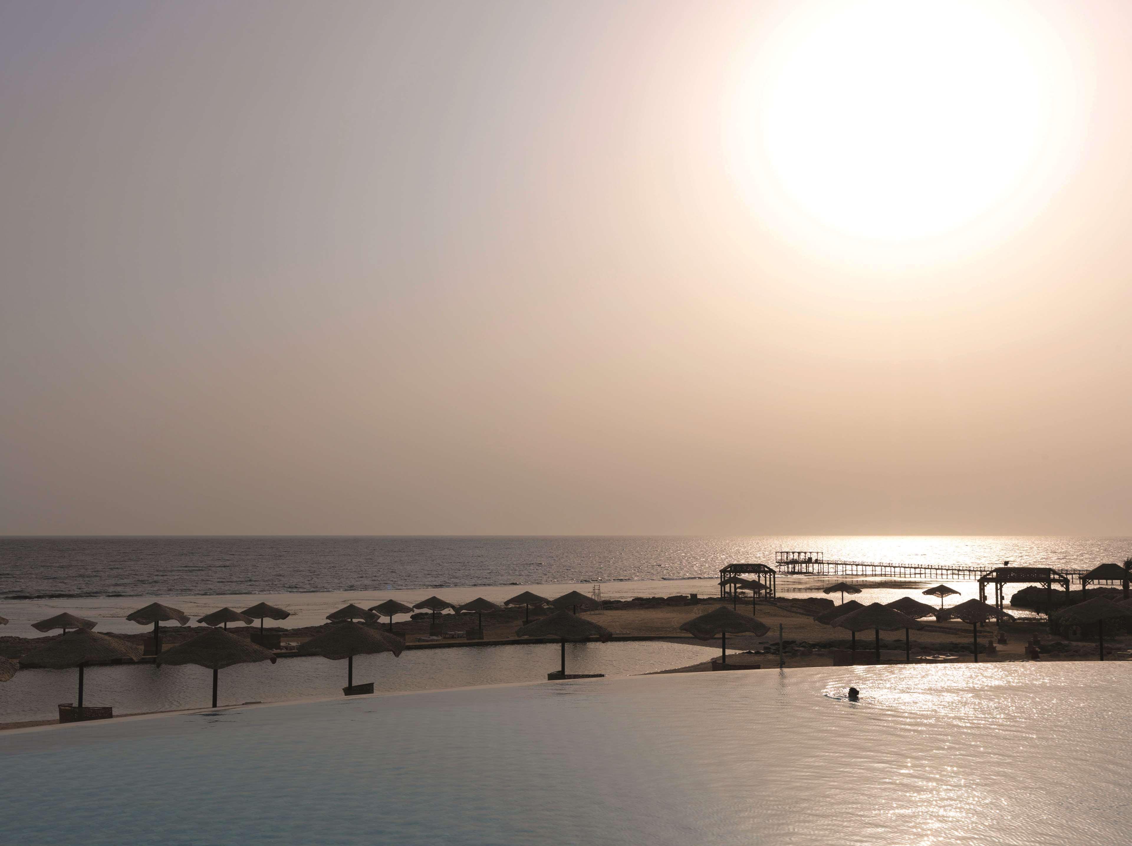 Radisson Blu Resort El Quseir El Qoseir Bagian luar foto