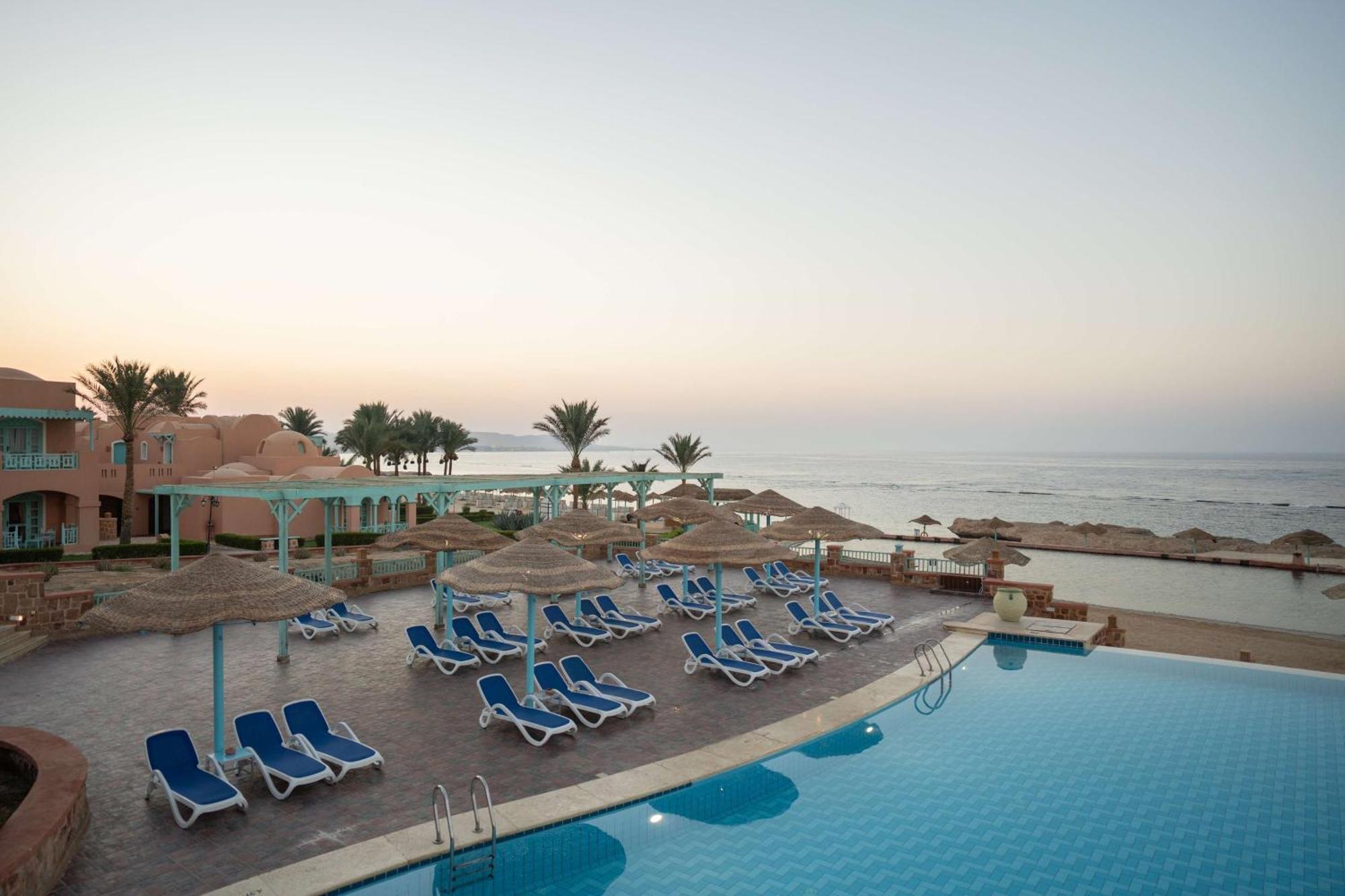 Radisson Blu Resort El Quseir El Qoseir Bagian luar foto