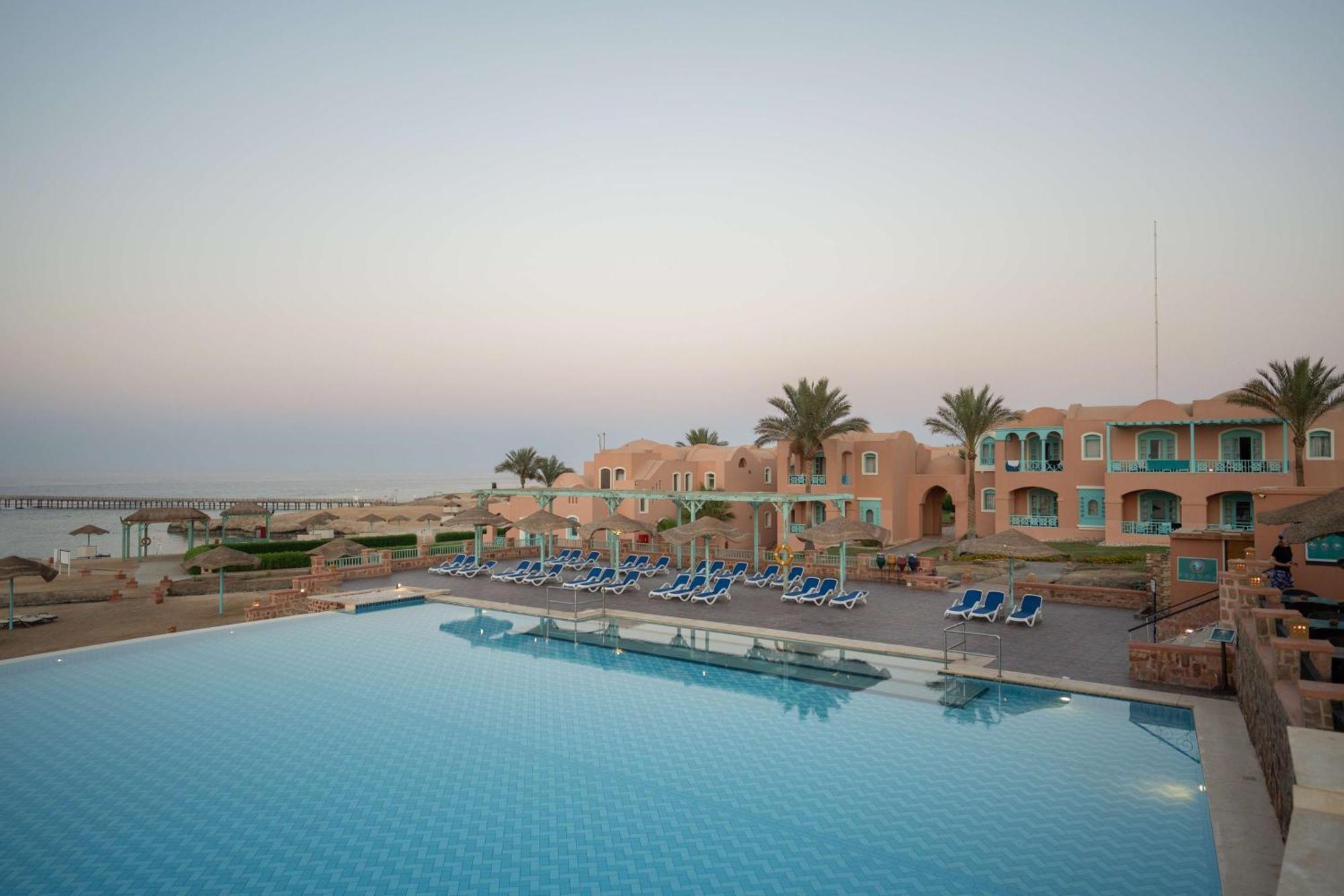 Radisson Blu Resort El Quseir El Qoseir Bagian luar foto